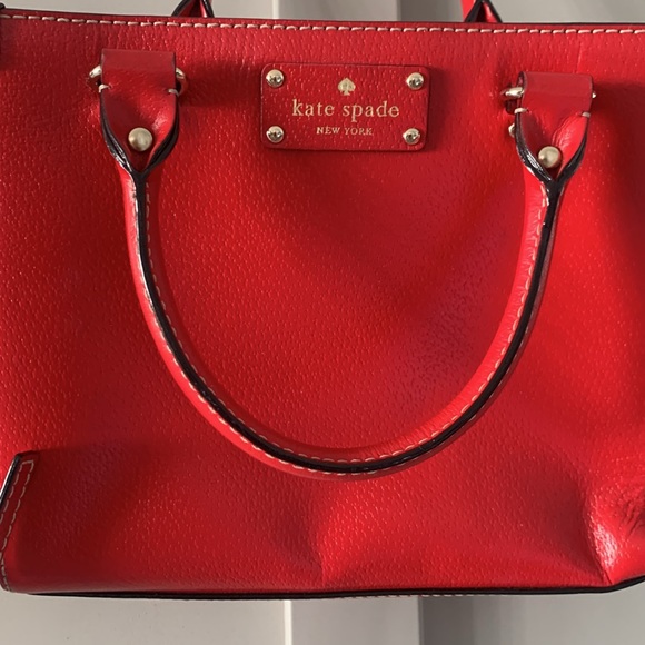 KATE SPADE Large Red Leather Tote Briefcase Shoulder Bag Excellent condition - Picture 2 of 8